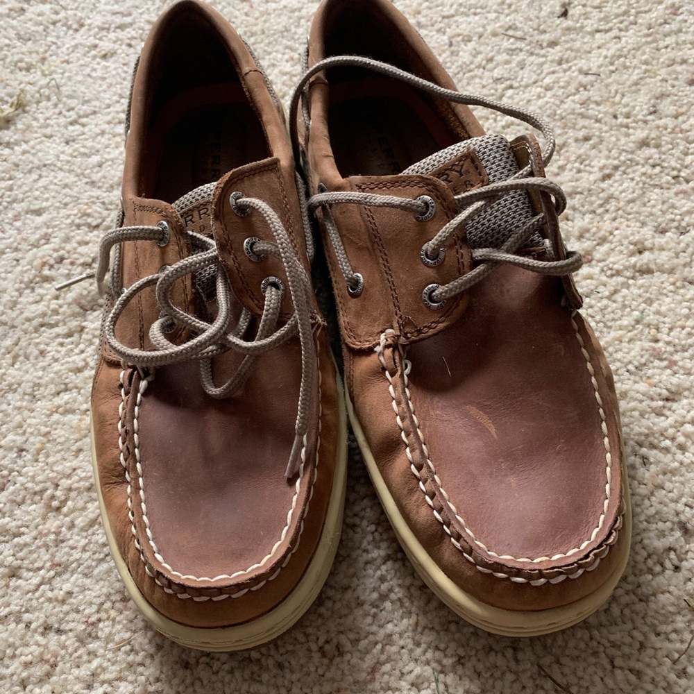 Men’s 10.5 leather Sperrys